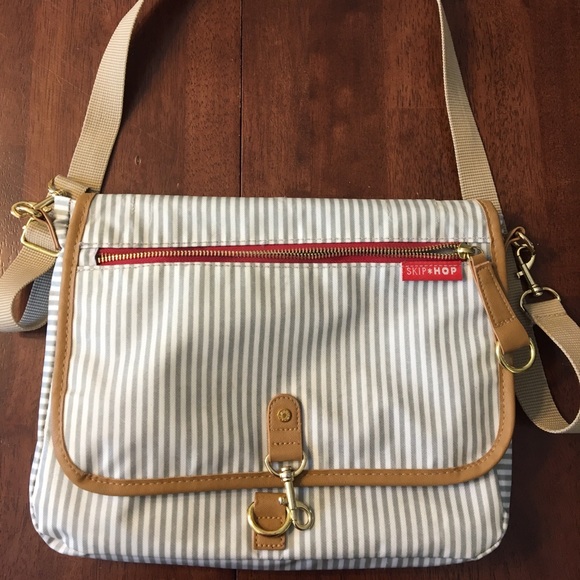 small crossbody diaper bag